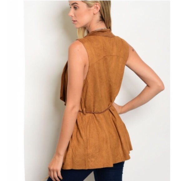 *CLOSING BOUTIQUE* - Picture 4 of 8